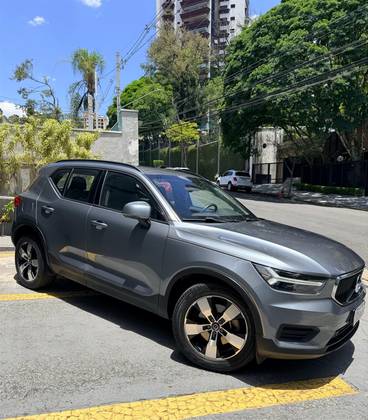 VOLVO XC40 2.0 T4 GASOLINA GEARTRONIC VOLVO XC40 2.0 T4 GASOLINA GEARTRONIC